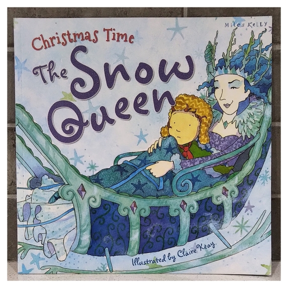 Early Reader Christmas Theme 9 Book Bundle (1 Hardcover / 8 Softcover) - Picture 4 of 10